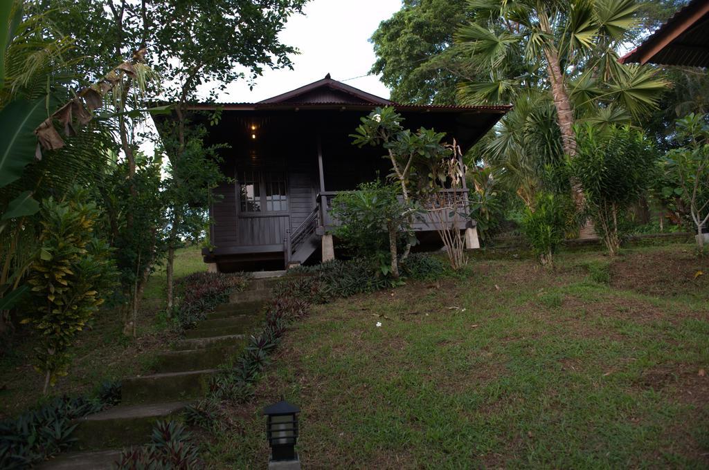 Happy Gecko Dive Resort Bunaken Esterno foto
