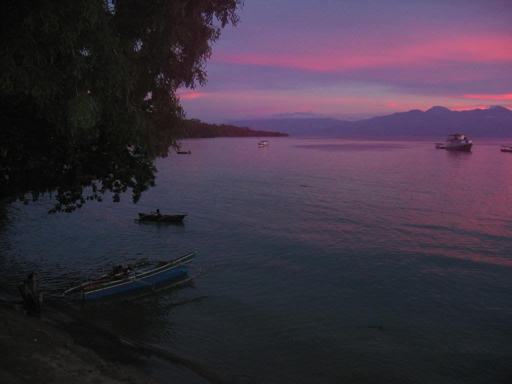 Happy Gecko Dive Resort Bunaken Esterno foto