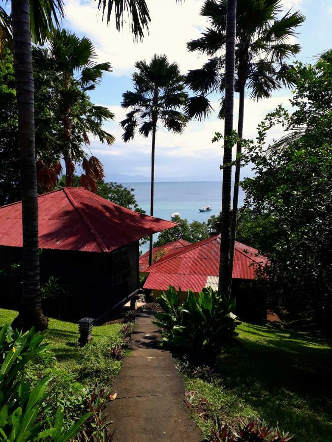 Happy Gecko Dive Resort Bunaken Esterno foto