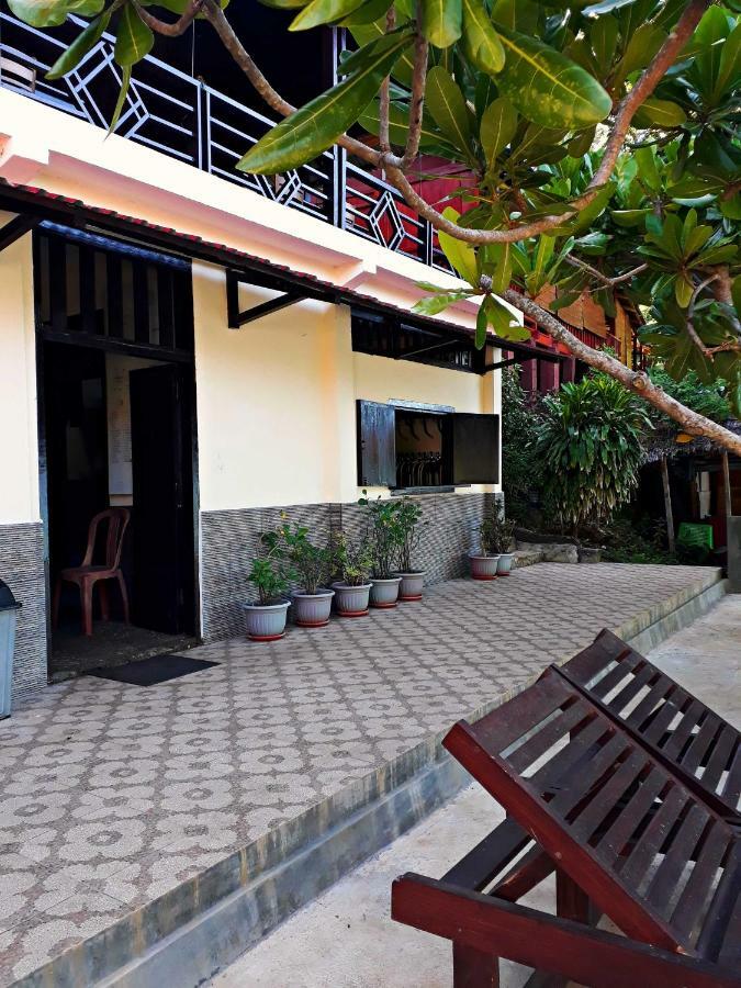 Happy Gecko Dive Resort Bunaken Esterno foto